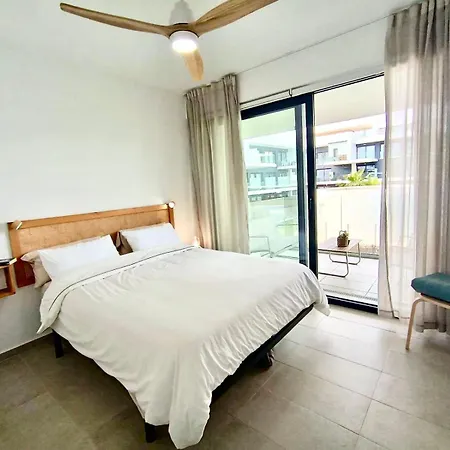Duplex Con Jardin Zahara Pueblo アパート